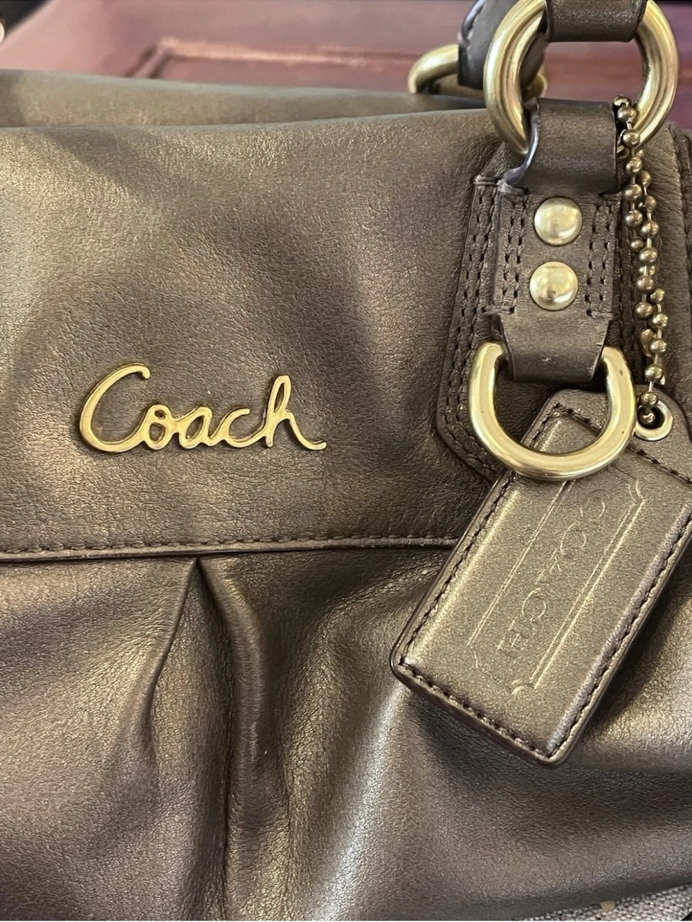 COACH Ashley Metallic Convertible Leather Satchel (F15445). Y2K 2way Purse - Picture 4 of 15